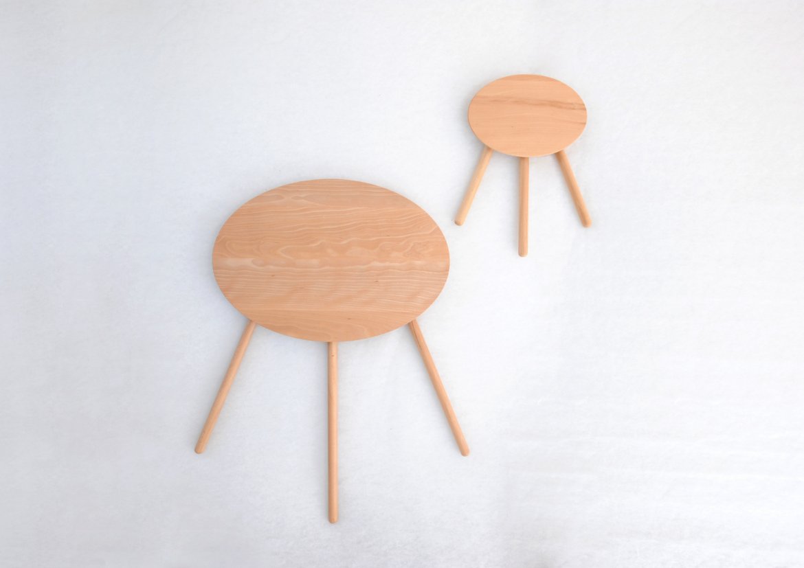 2D stool and table - sebastian bergne